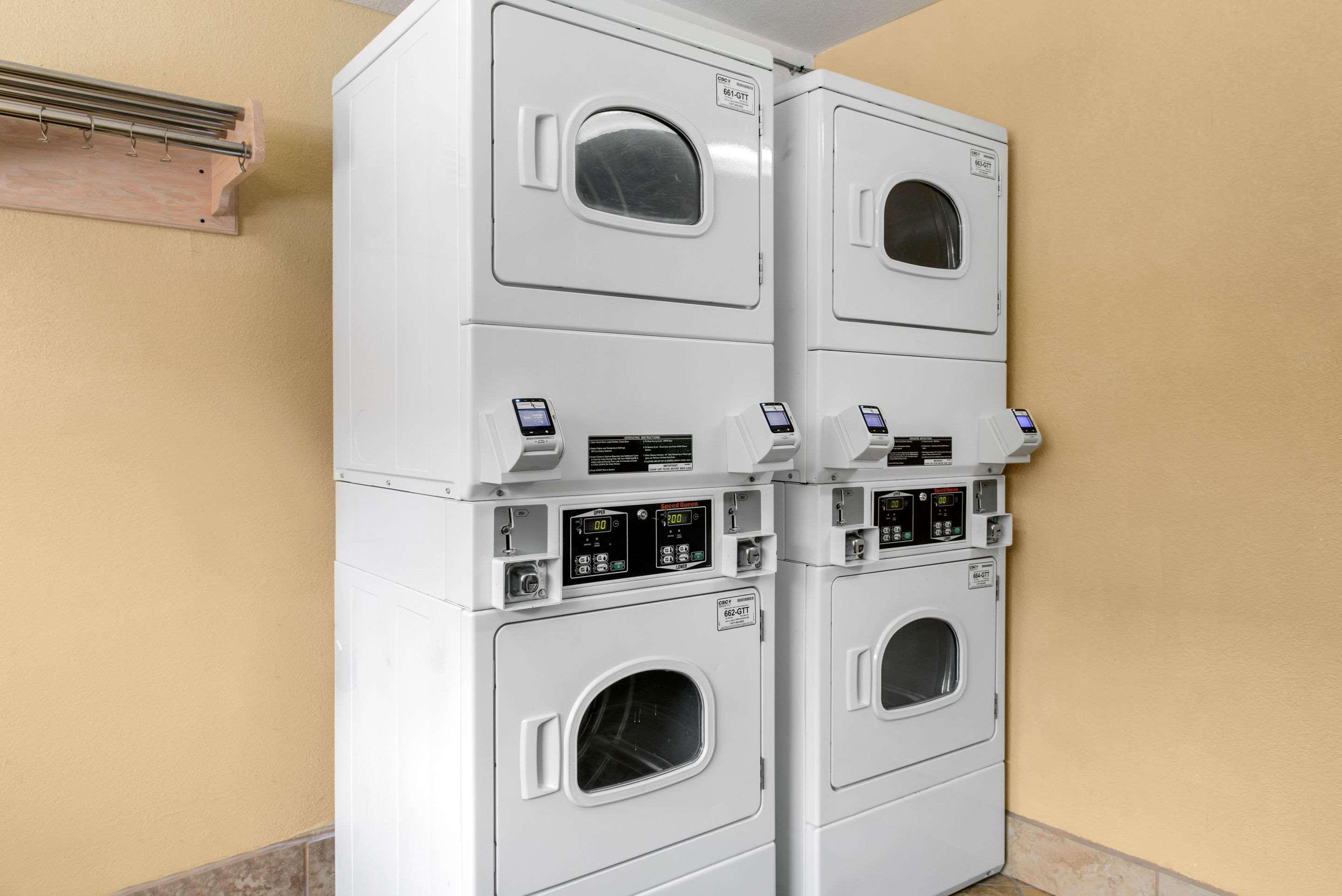 Quality Inn Columbus-East מראה חיצוני תמונה