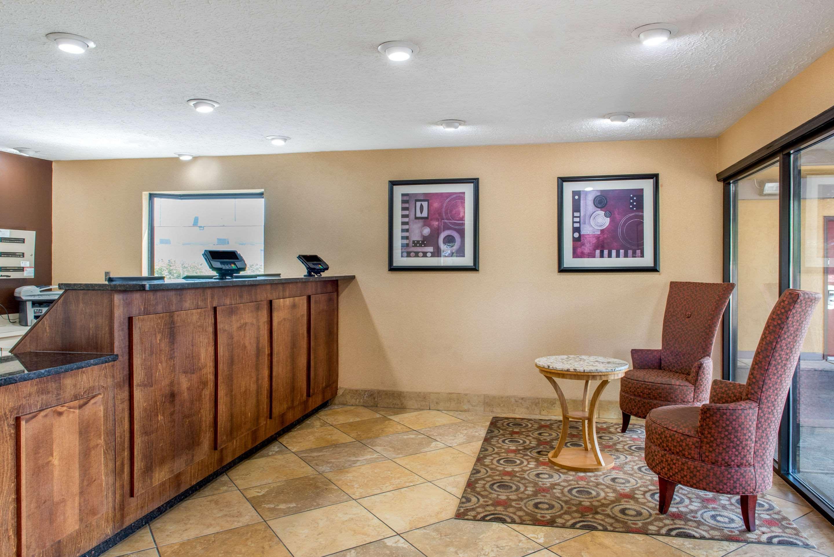 Quality Inn Columbus-East מראה חיצוני תמונה