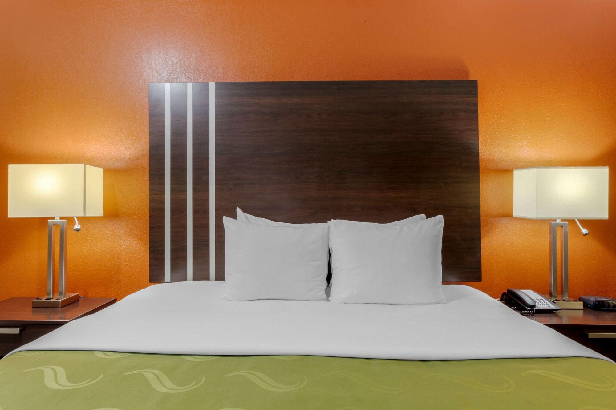 Quality Inn Columbus-East מראה חיצוני תמונה