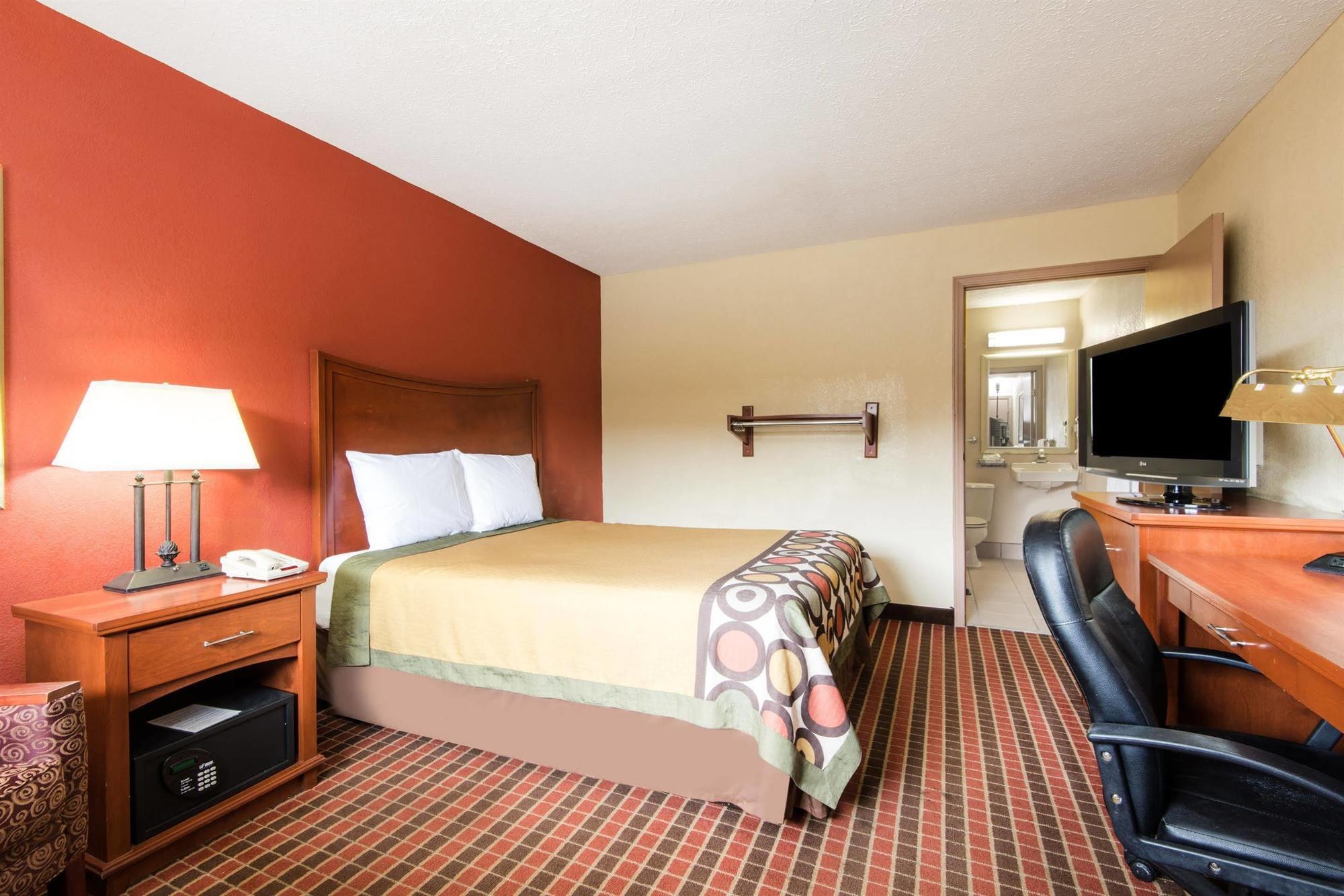Quality Inn Columbus-East מראה חיצוני תמונה