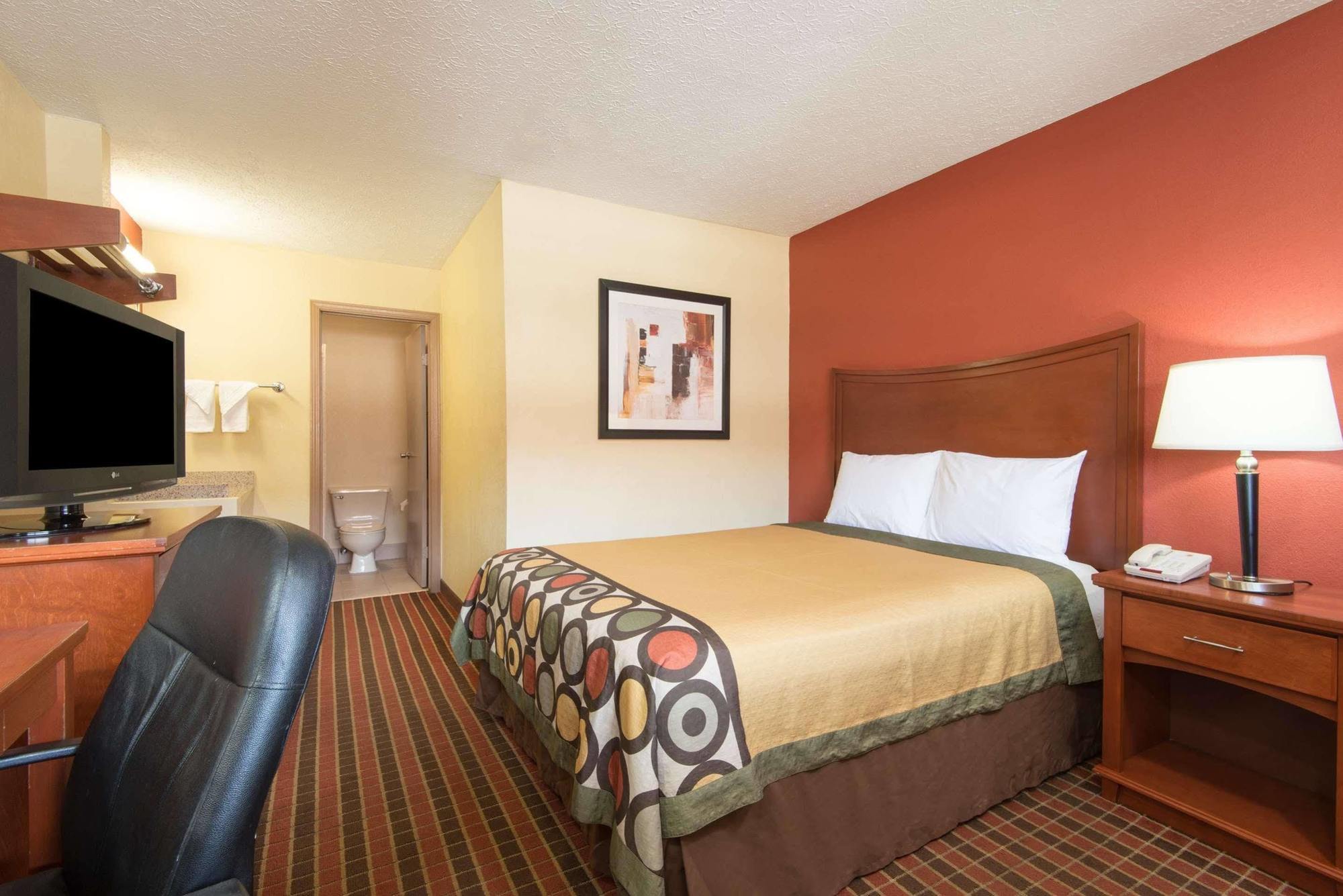 Quality Inn Columbus-East מראה חיצוני תמונה